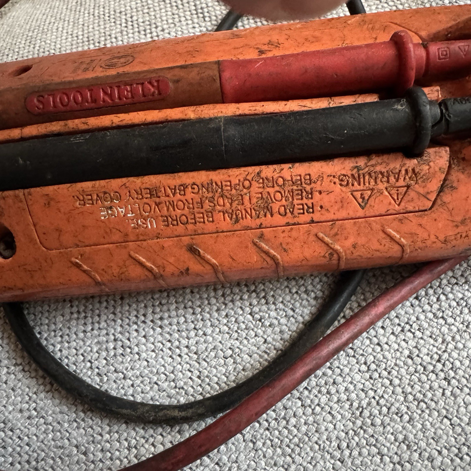 KLEIN TOOLS | ET200 Voltage/Continuity Tester