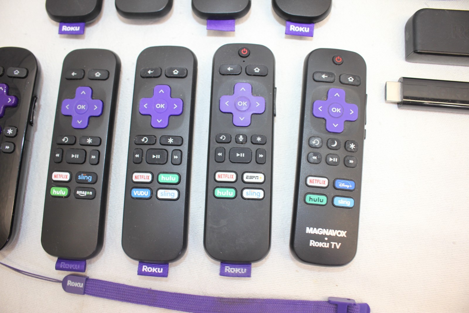 Large Lot of ROKU Streamers + Remotes COMPLETELY UNTESTED - Assorted models