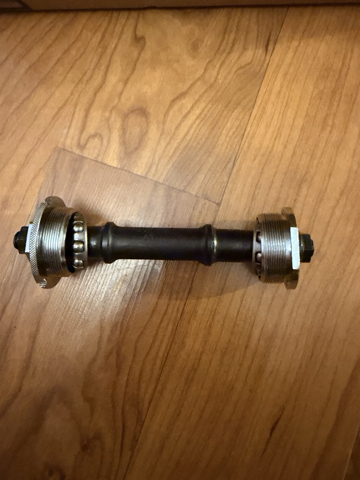 Vintage Sugino 3T Bottom Bracket SCM-3T 83-L Square Taper Cups Bearings Japan