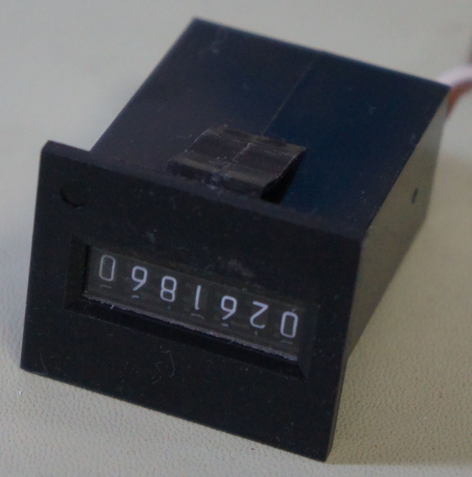Line Seiki MZ-770 Electromagnetic Counter , 24VDC