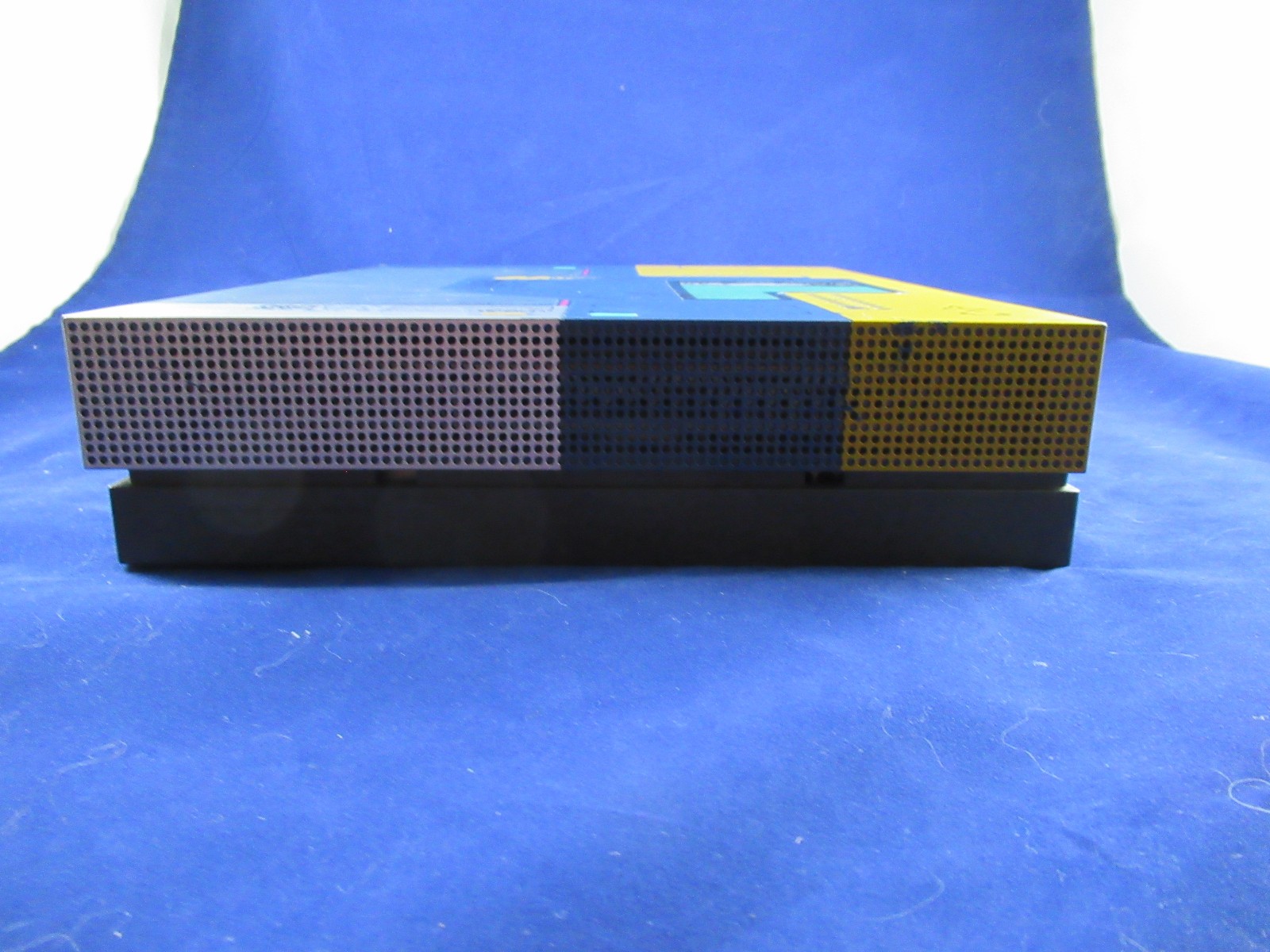 Microsoft Xbox One X Cyberpunk 2077 Limited Ed. 1TB Console - Tested & Refurbed
