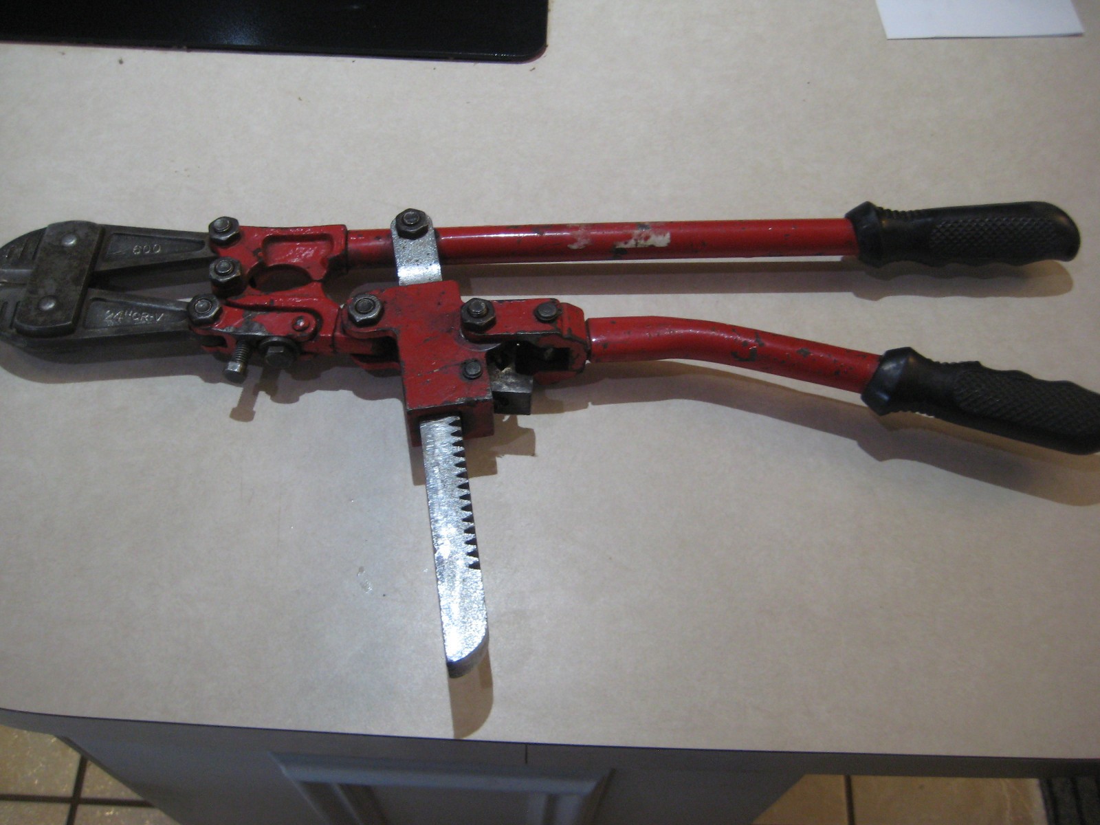 Ratchet Type Wire and Bolt Cutter, 24" CR-V