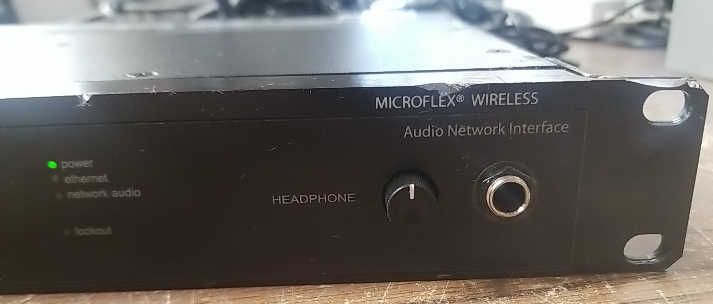 Shure MXWANI8 8-Channels Microflex Wireless Audio Network Interface. *READ⬇️*