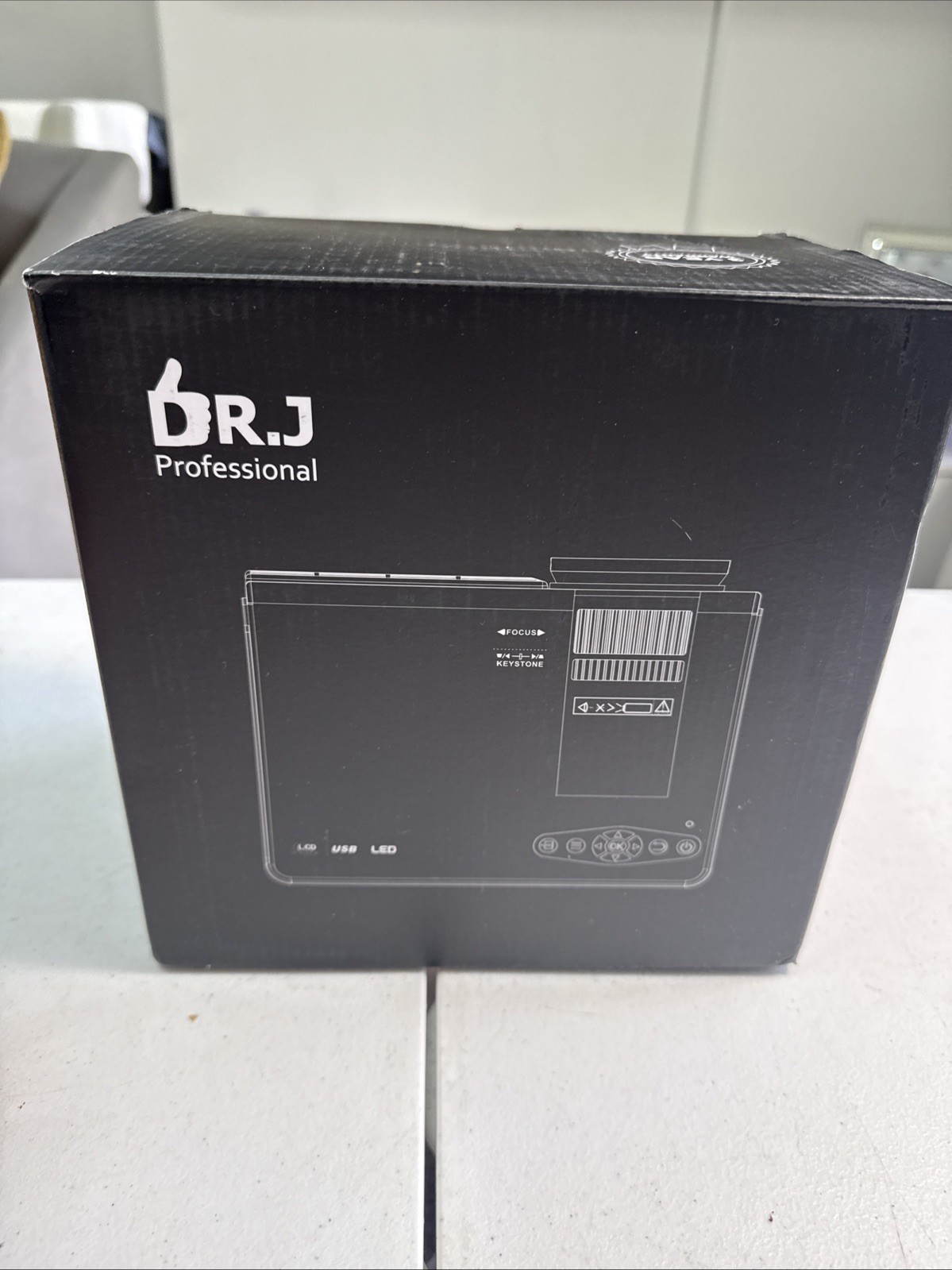 Dr.J Professional Projector PJ0401 Home Theater Projector