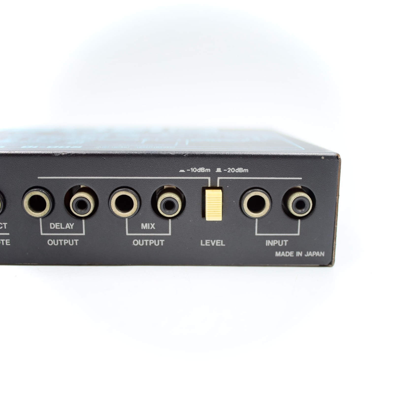 BOSS RDD-10 Digital Delay Made in Japan Micro Rack Series Effect Processor