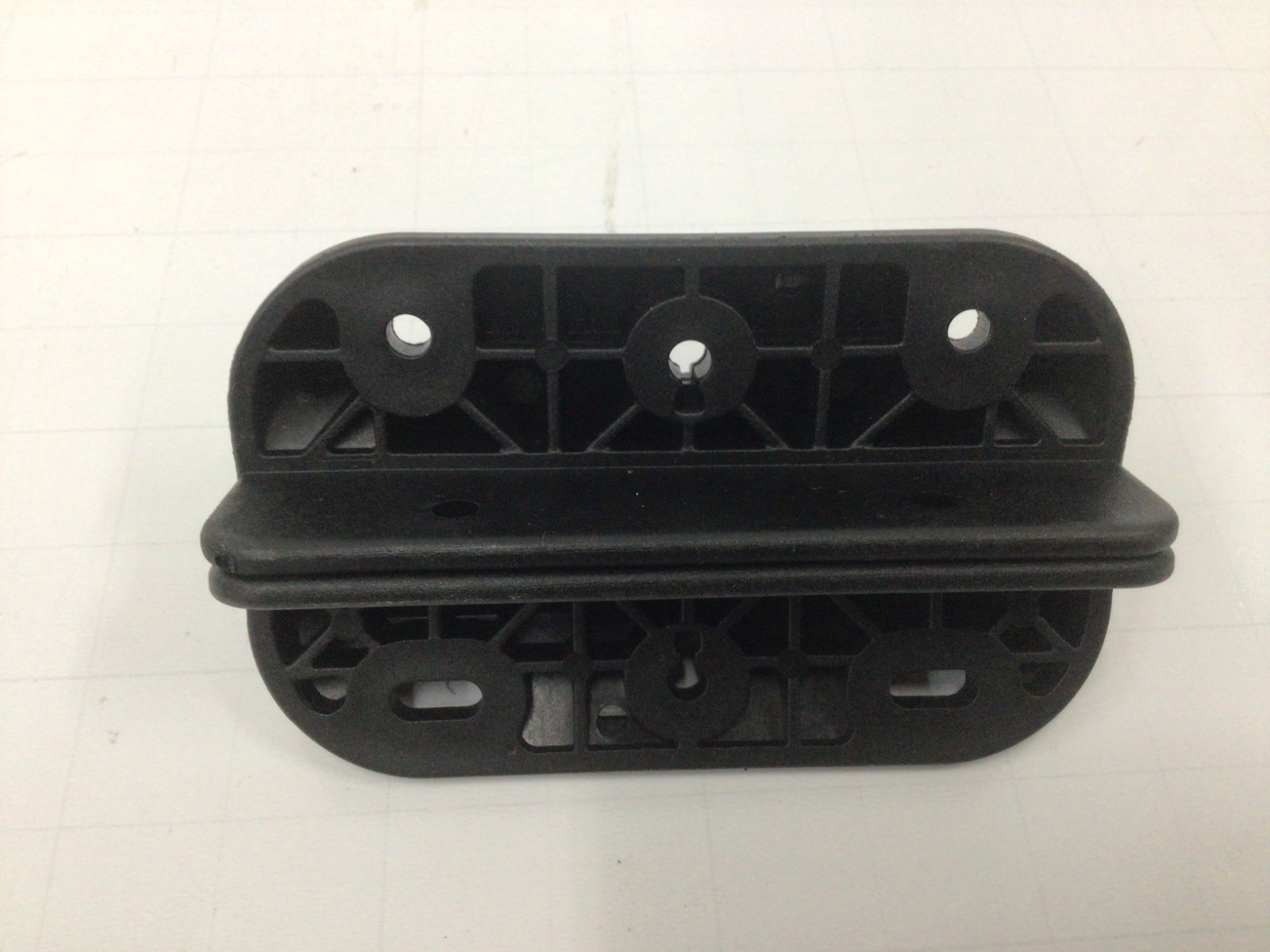 MegaKlik Self Closing Gate Hinges 185 lbs SHH135