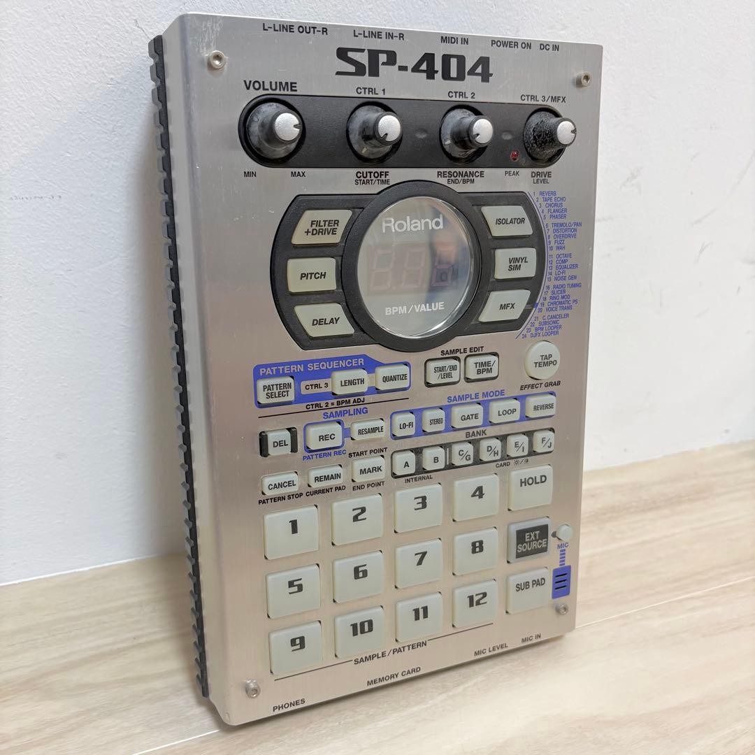Roland SP-404 Sampler & Sequencer fast ship from japan