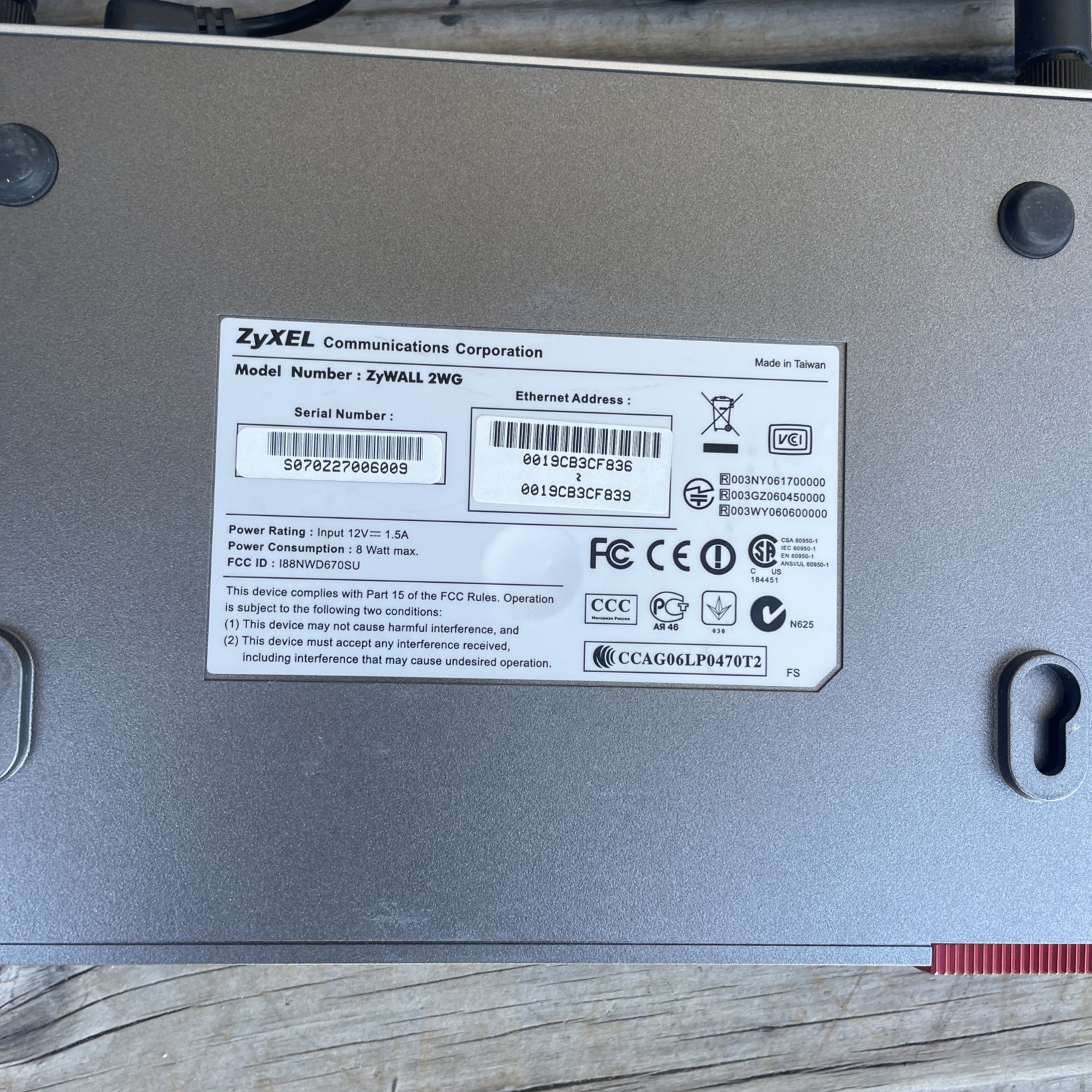 Zyxel Zywall 2WG Internet Security Appliance