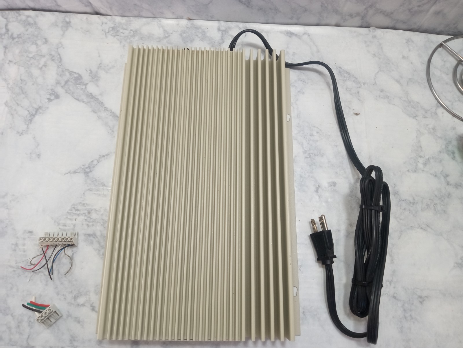 Soundstream Amplifier RA100 Mark lll With Connectors