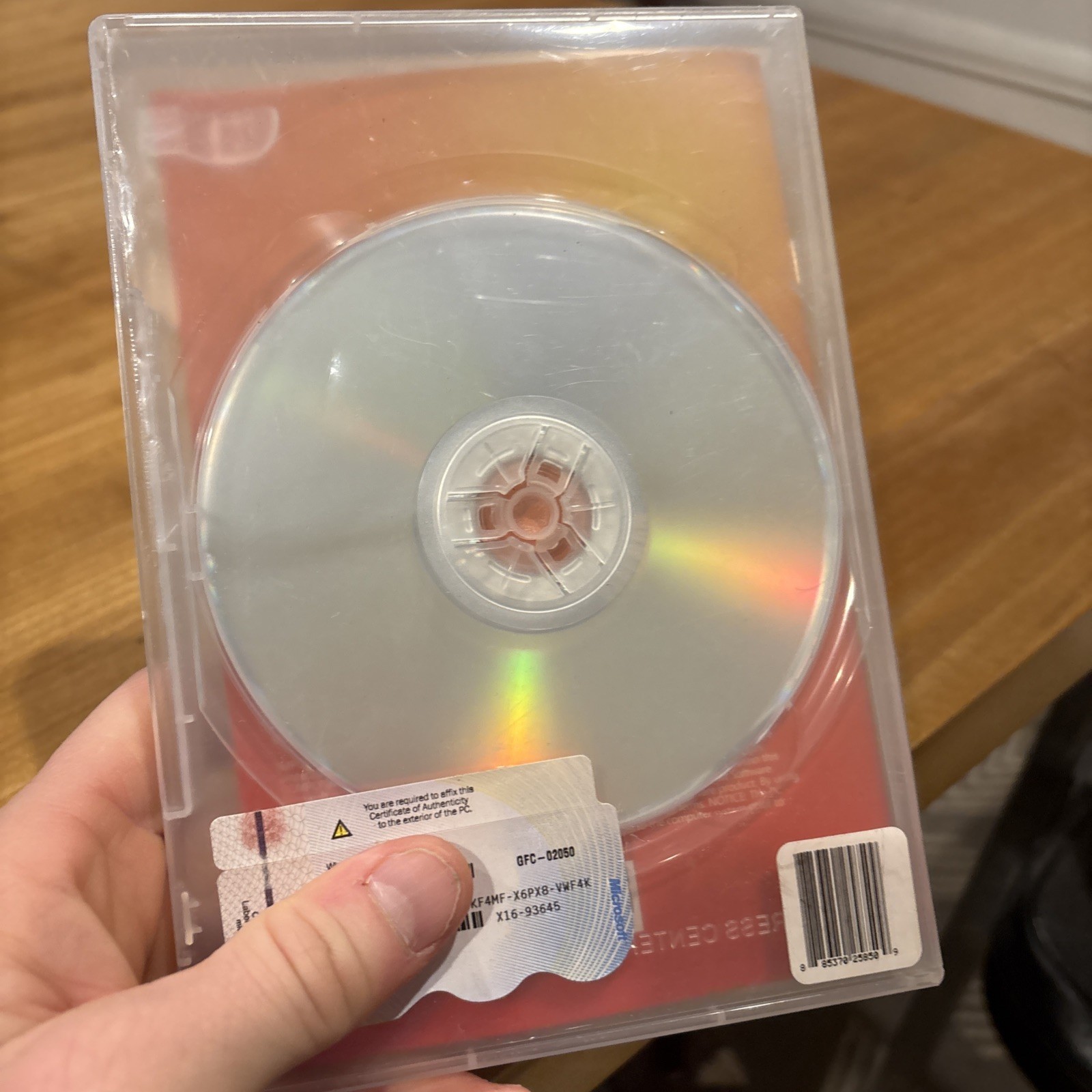 Microsoft Windows 7 Home Premium 32 Bit Full Version DVD w Product Key Code M2