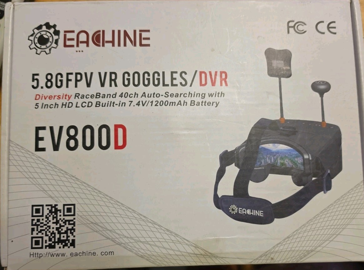 Eachine EV800D 5.8G FPV Goggles DVR Diversity 40CH Auto-Searching Black