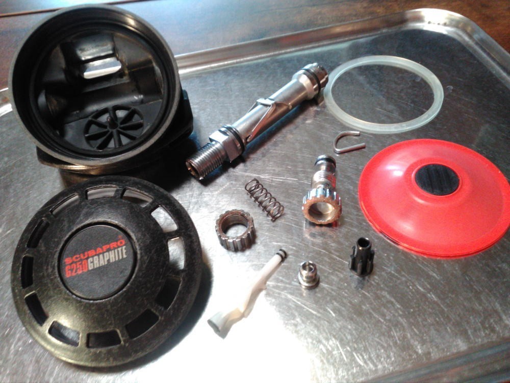 Scubapro G250 GRAPHITE Second-Stage, Good Cndition.