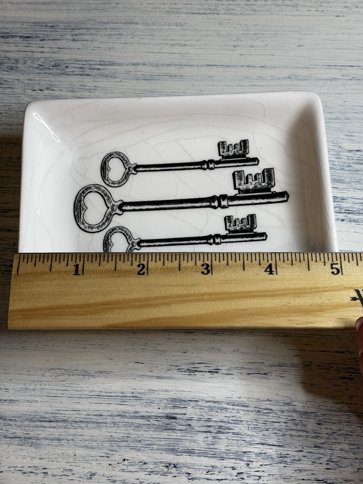 White Ceramic Trinket Dish With Key Design