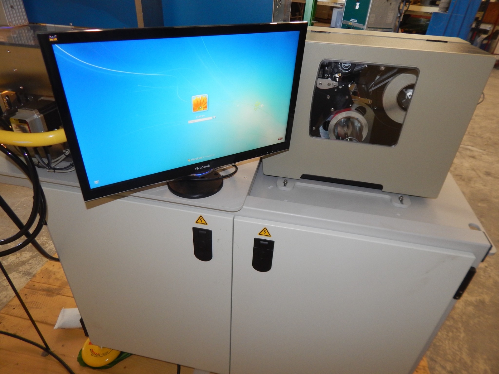 EXATRON MODEL 902 PIC AND PLACE / LASER ENGRAVER (#3717)