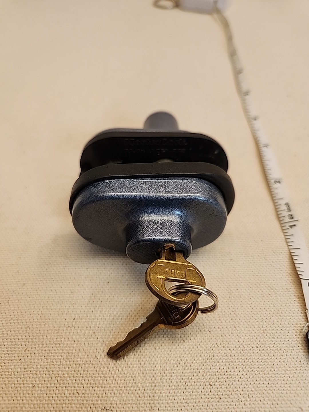 Master Lock 90 Gun Lock Trigger Lock with 2 keys blue