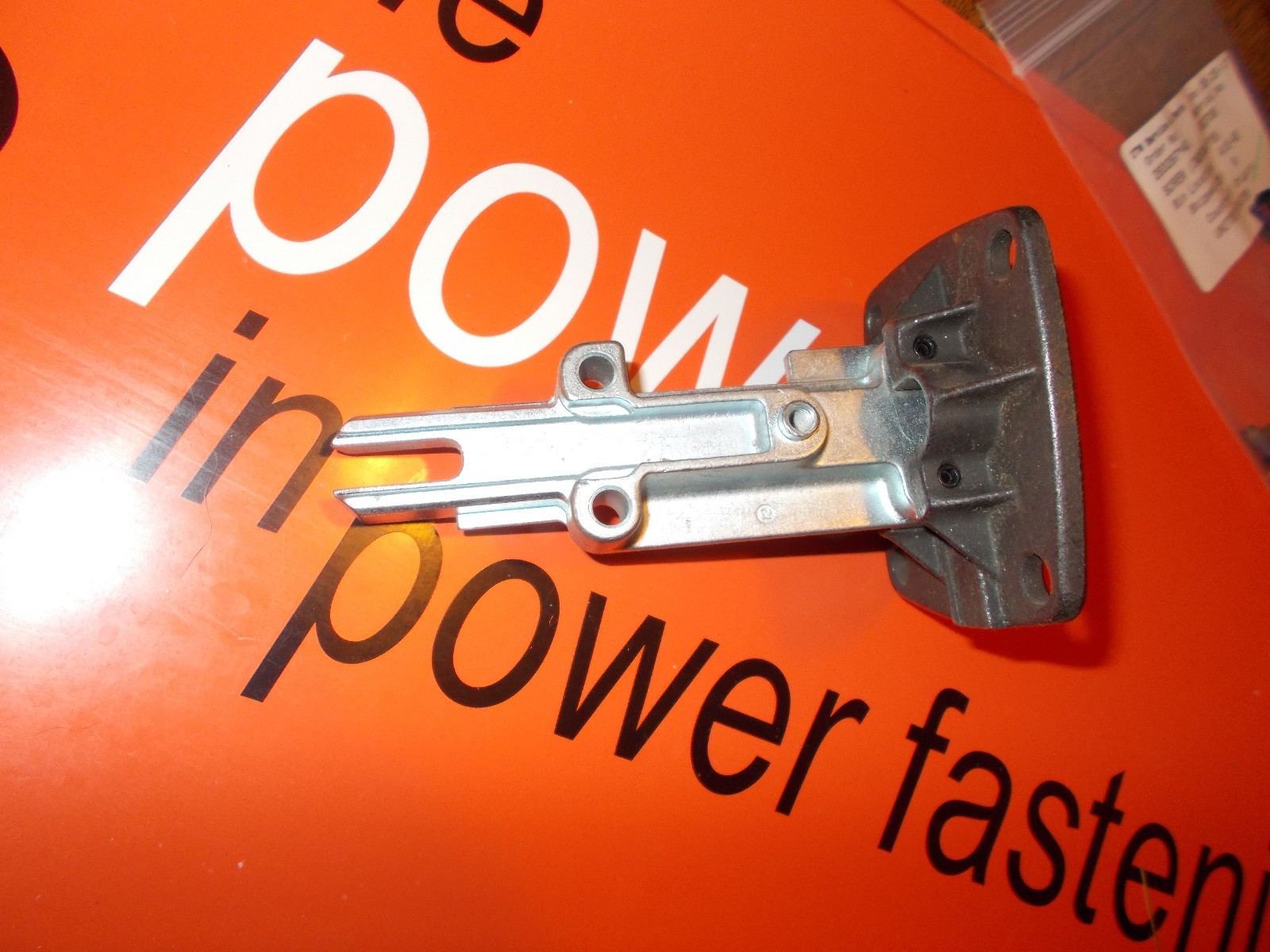 Paslode Part # 500600 NOSE ASSEMBLY(5250/PP)