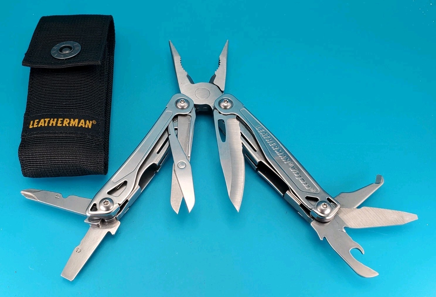 LEATHERMAN WINGMAN MULTI-TOOL! FAST SHIPPING! WITH SHEATH!