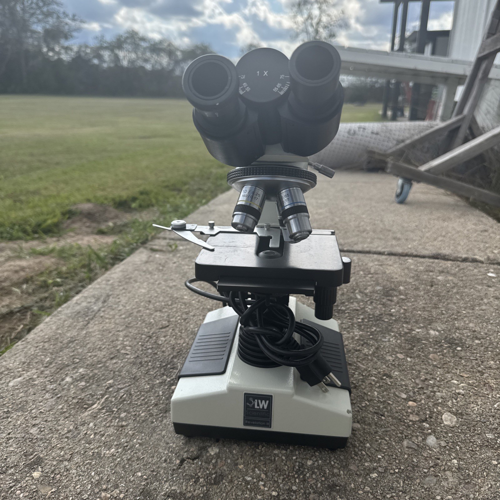 LW Science Revelation III Compound Microscope Student Laboratory w/ 4-Objectives