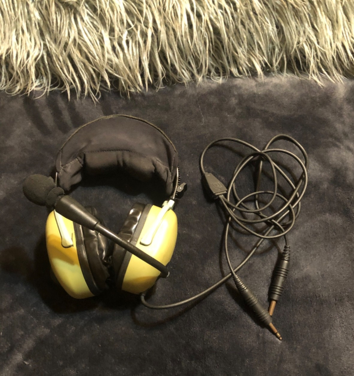 12507G-46 | Davis Clark H20-10 | CESSNA 172K | HEADSET