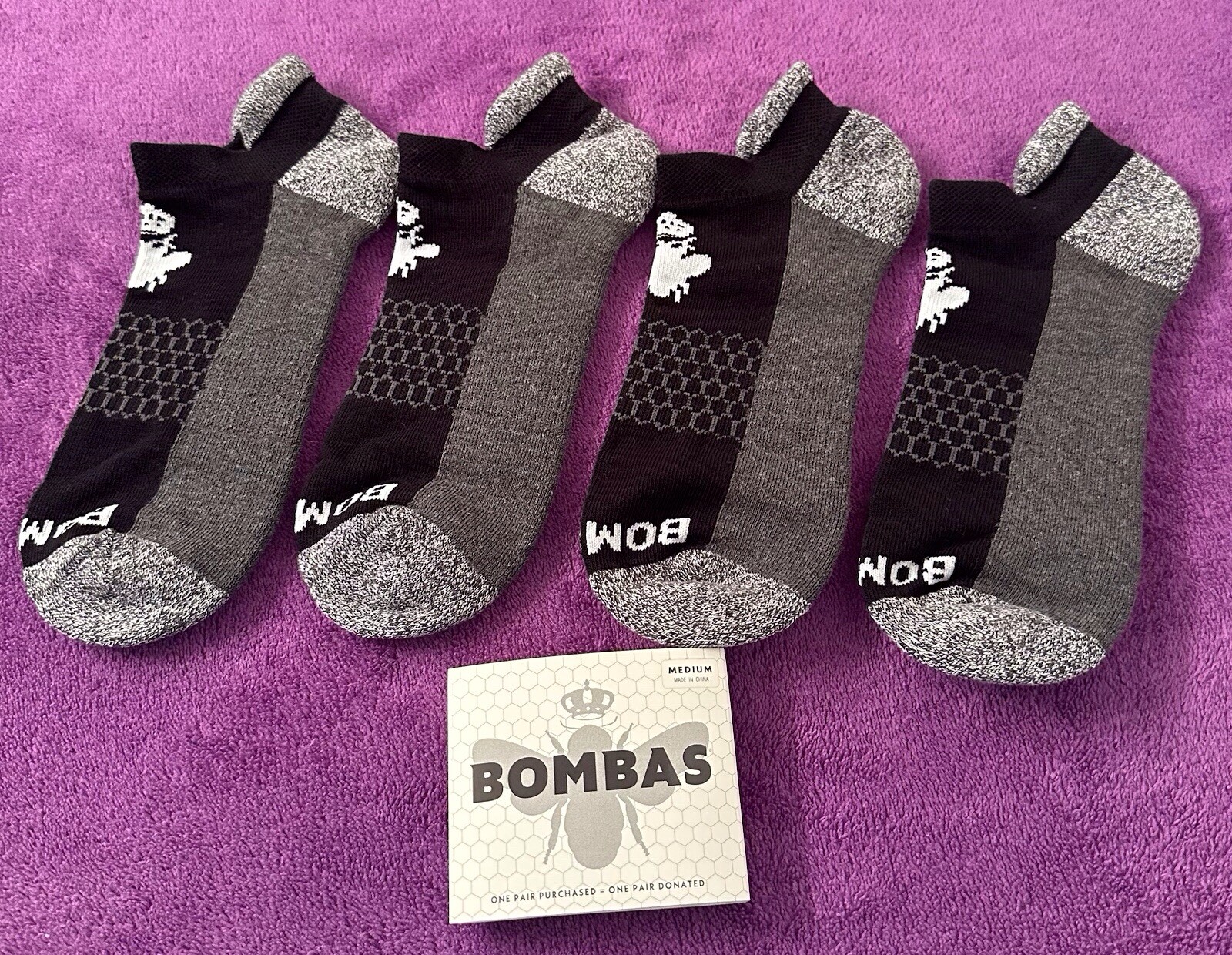Bombas 4-Pack Unisex Ankle Multicolor Socks Medium NWT (4-Pairs)