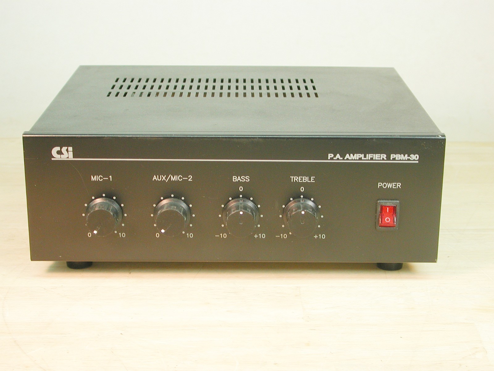 CSI Speco PBM-30 - PA AMPLIFIER - w/4/8/16 ohm, 25/70 volt outputs, MOH, paging