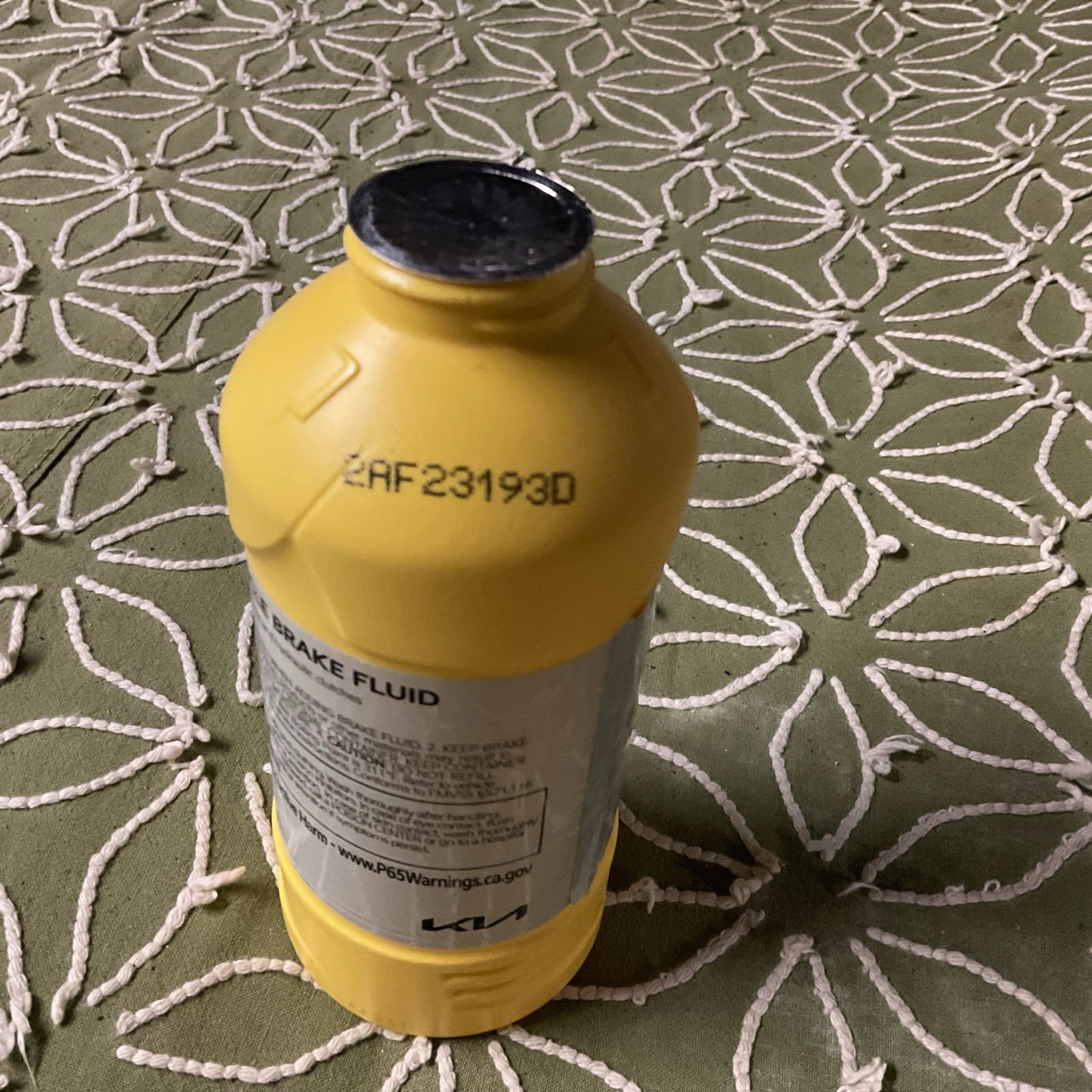 Kia Genuine Chemicals, Brake Fluid DOT 4, 11 FL.OZ.