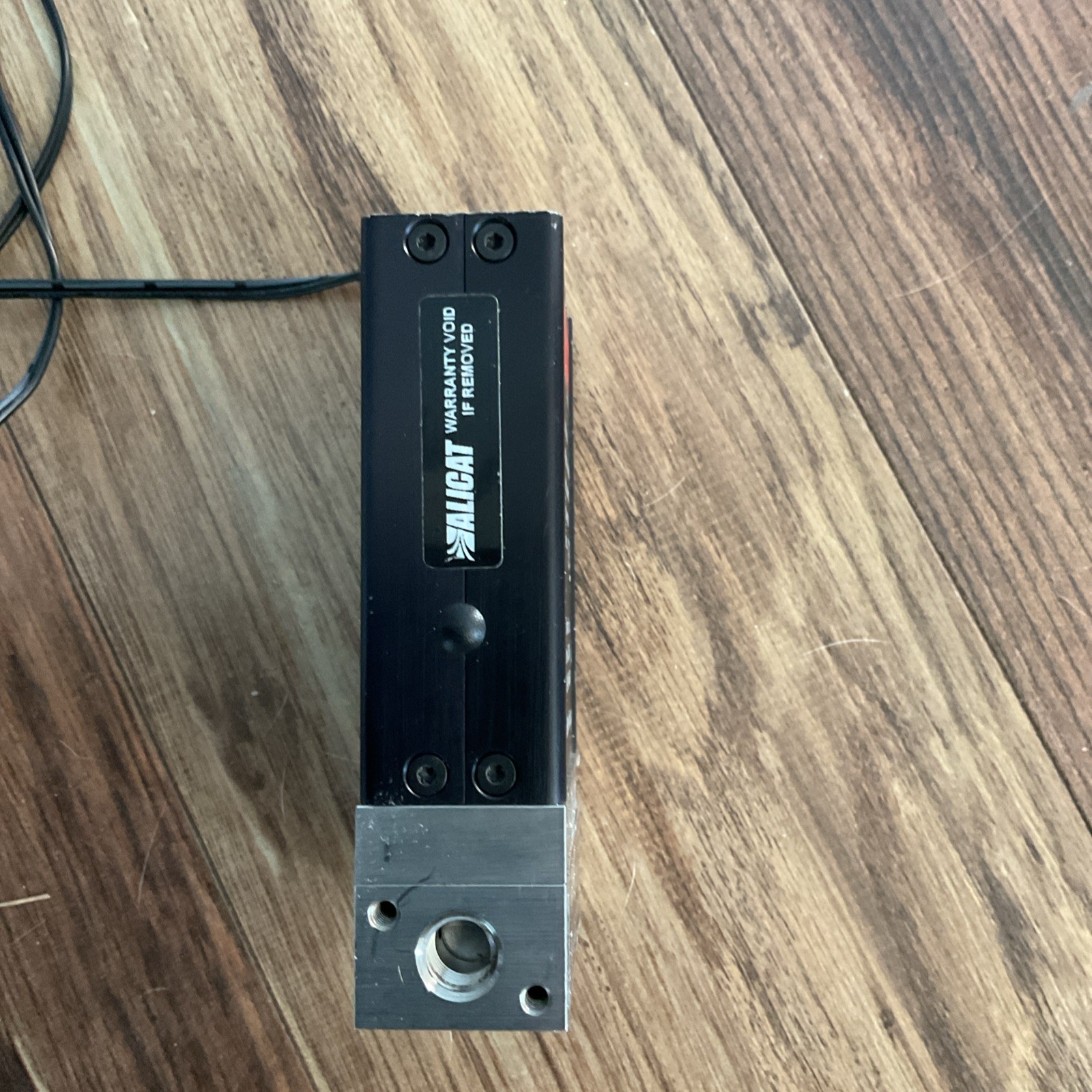 Alicat Scientific Mass Flow Controller M-200SCCM-D/10M