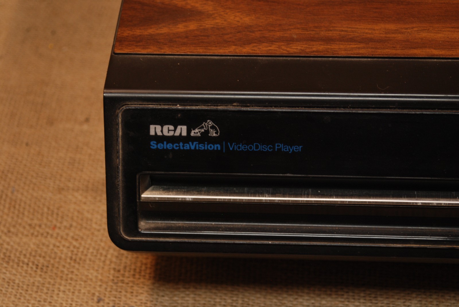 RCA SelectaVision Video Disc Player SFT 100 W - Powers On - Not Tested