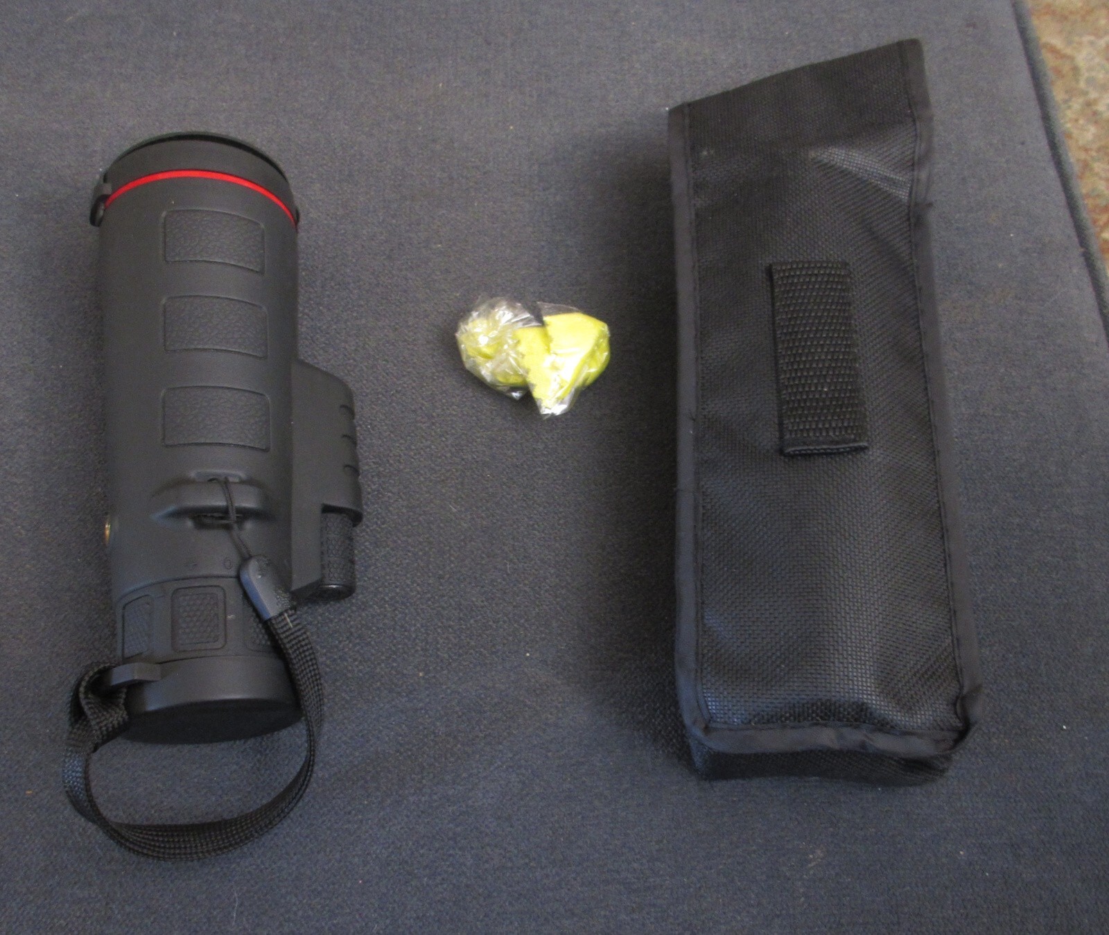 Vintage Scope 258 feet at 1000 Yards - Waterproof with Lens Covers and Pouch