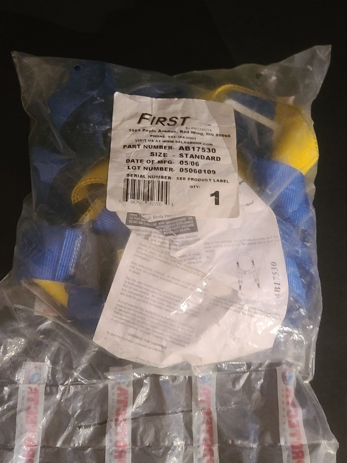 NEW SEALED 130-310 LBS Protecta FIRST Vest-Style Harness w/ Back D-Ring AB17530
