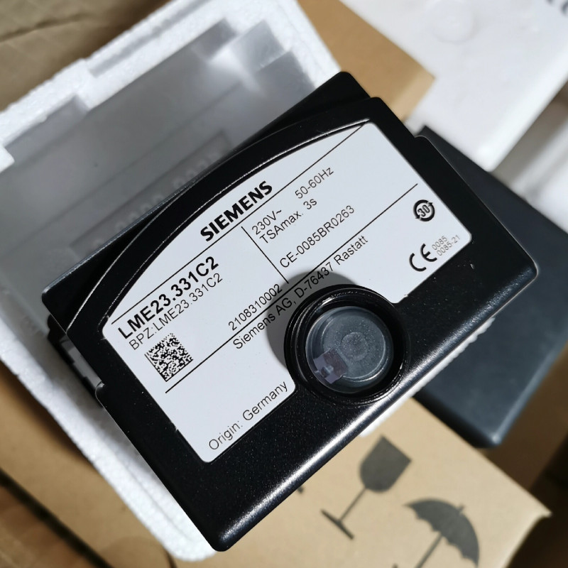 1pcs New SIEMENS LME23.331C2 Sontrol Box Combustion for Burner Control