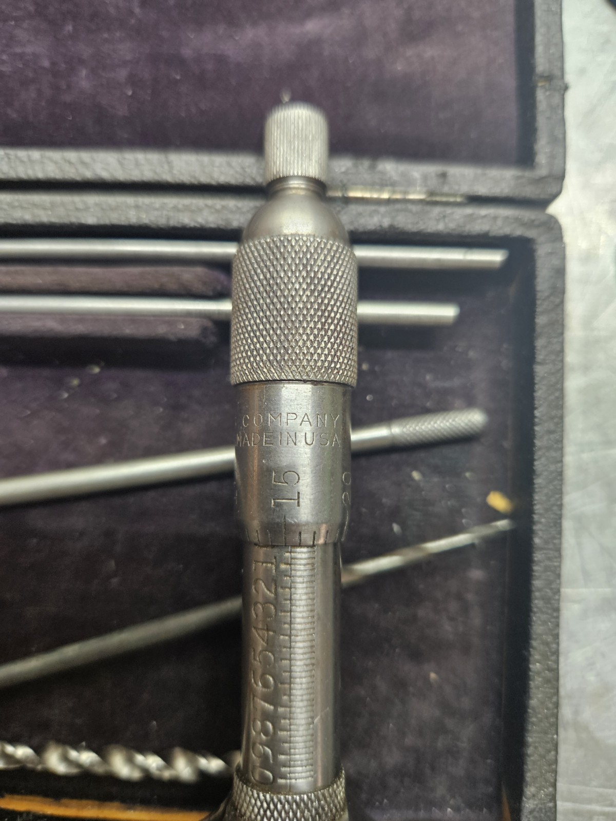 Millers Falls Depth Micrometer 0.001" Mechanical with Case, Precision Tool