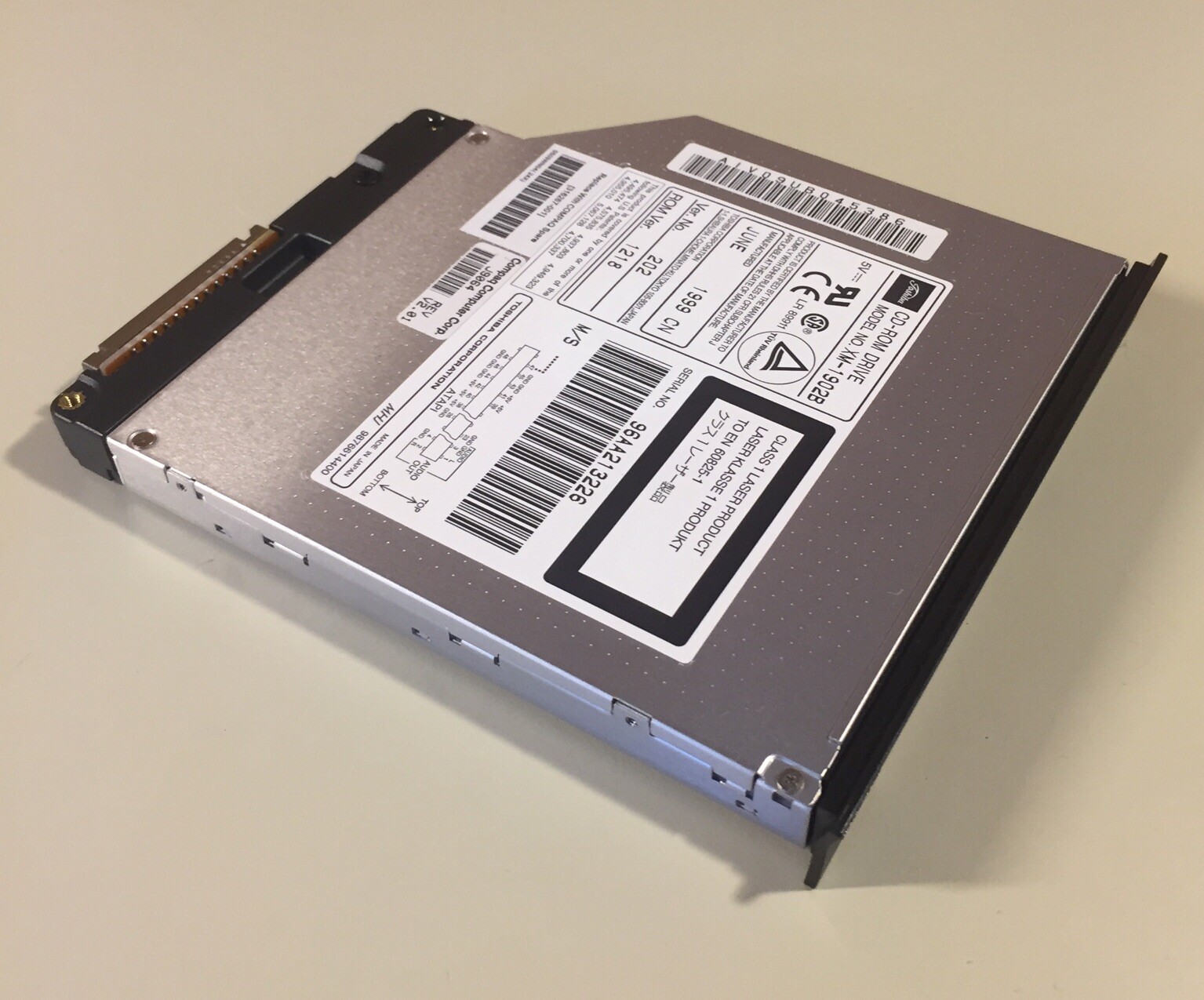 Vintage Compaq Computer CD-ROM Drive J9064