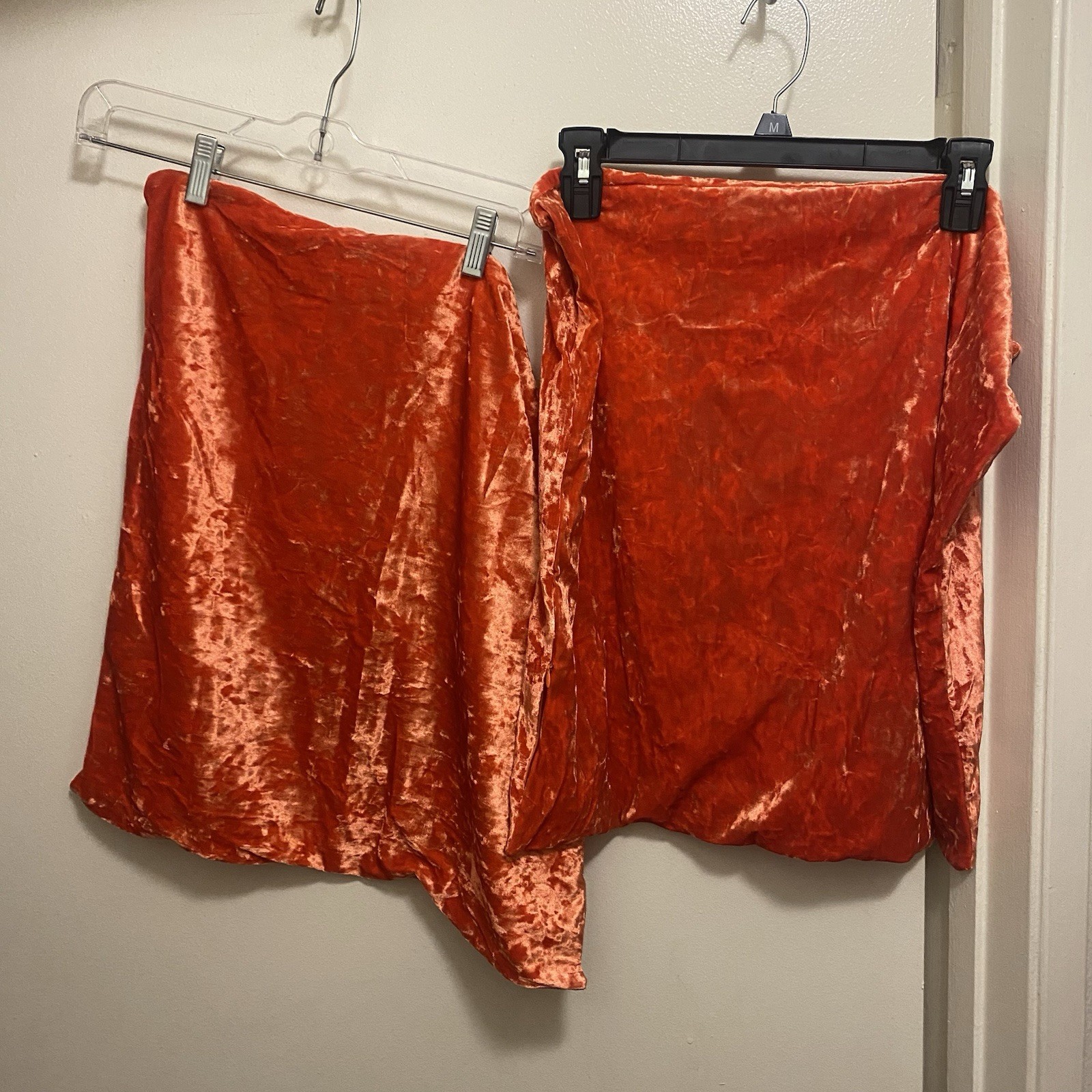Lot Set Of 2 Deconovo Orange Crushed Velvet Velour 21” Square Pillowcases Sham