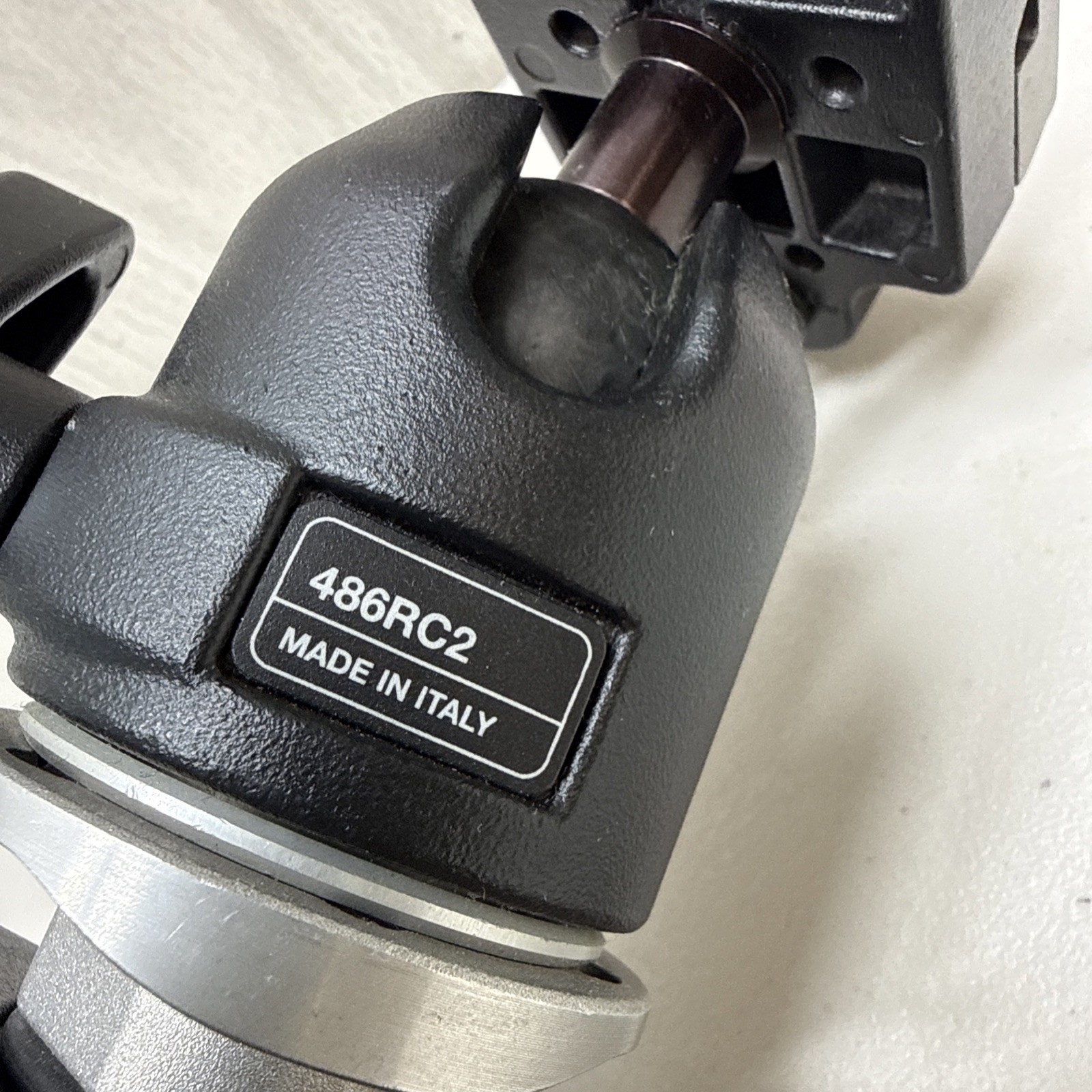 Manfrotto 190CL Tripod with Compact Ball Head 486RC2