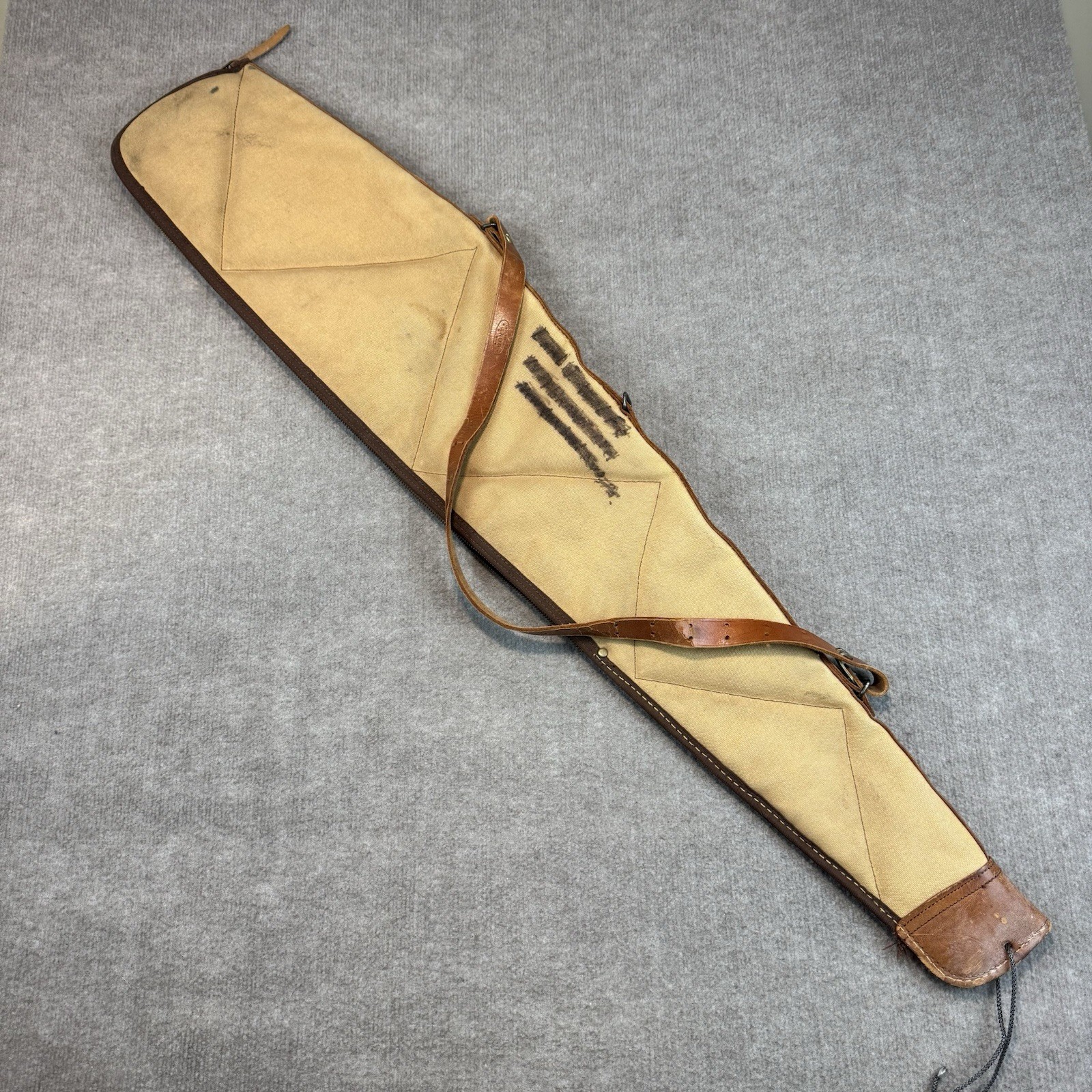 Vintage BOYT Rifle Case Canvas Leather Shoulder Strap Quilt Lined USA Up to 42"