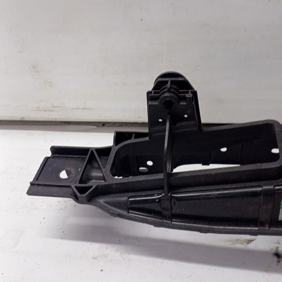 2016-2020 FIAT TIPO ESTATE MK2 Centre Front Panel Reinforcement 52161601