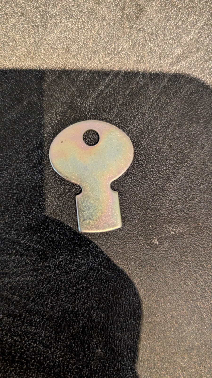 Dispenser Key No Stamping