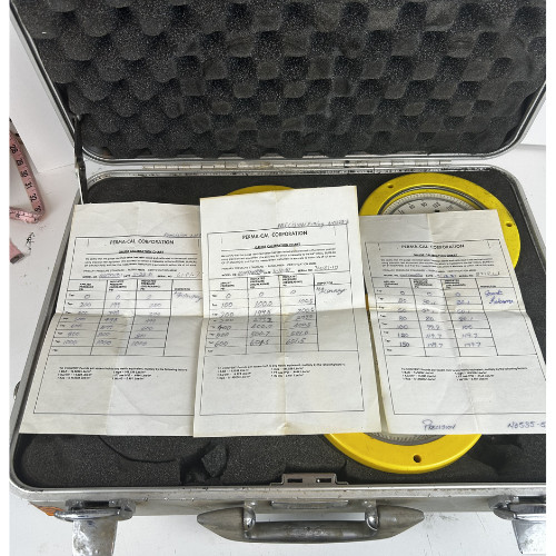 PERMA-CAL Process Gauges Set 3 Yellow Gauges w/Case industrial
