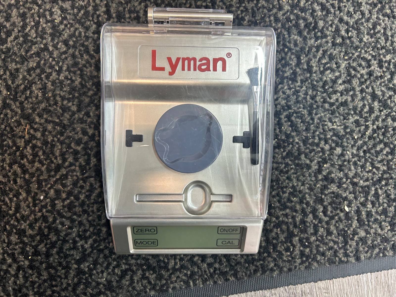 Lyman Accu-Touch 2000 Electronic Scale, Accuracy to 1/10 Grain - Hardly Used