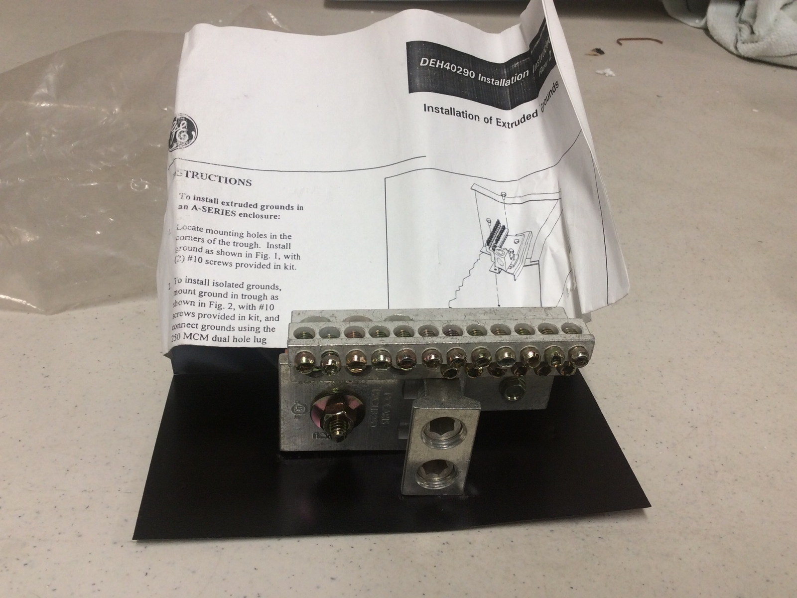 DEH40290 General Electric Extruded Grounds Kit