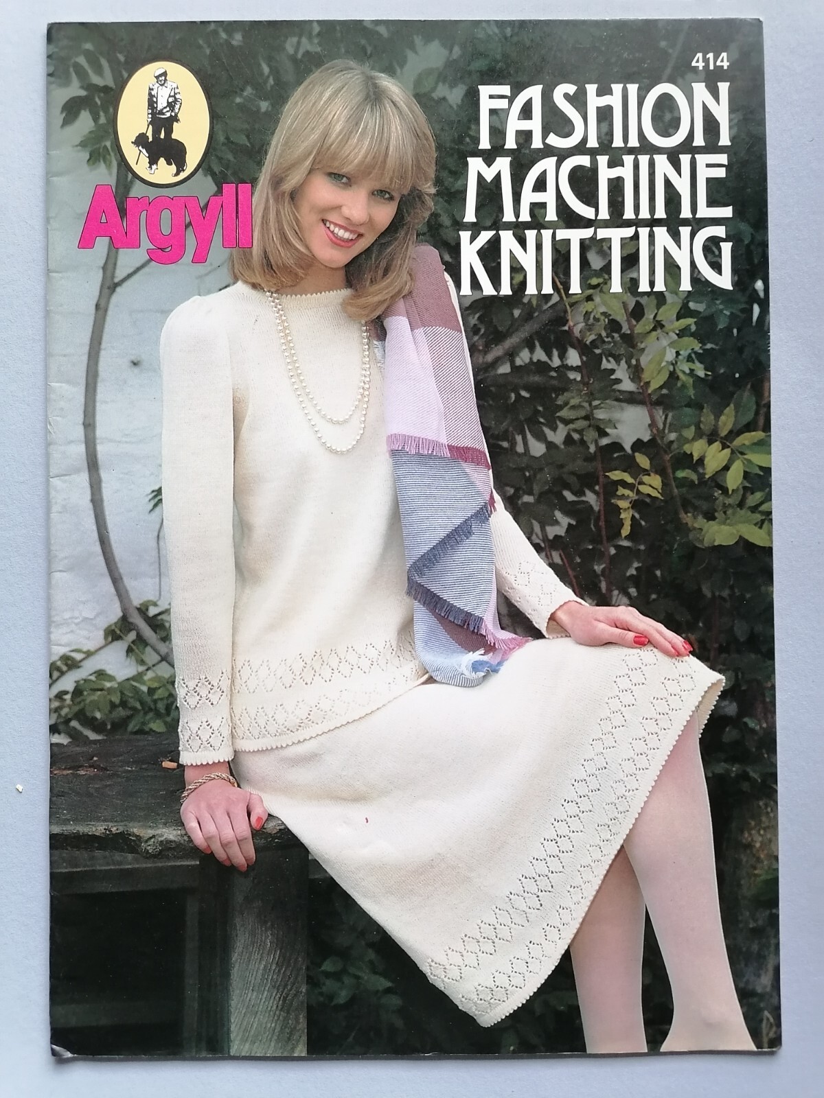 FASHION MACHINE KNITTING BOOK - ARGYLL Knitting Pattern Book 414