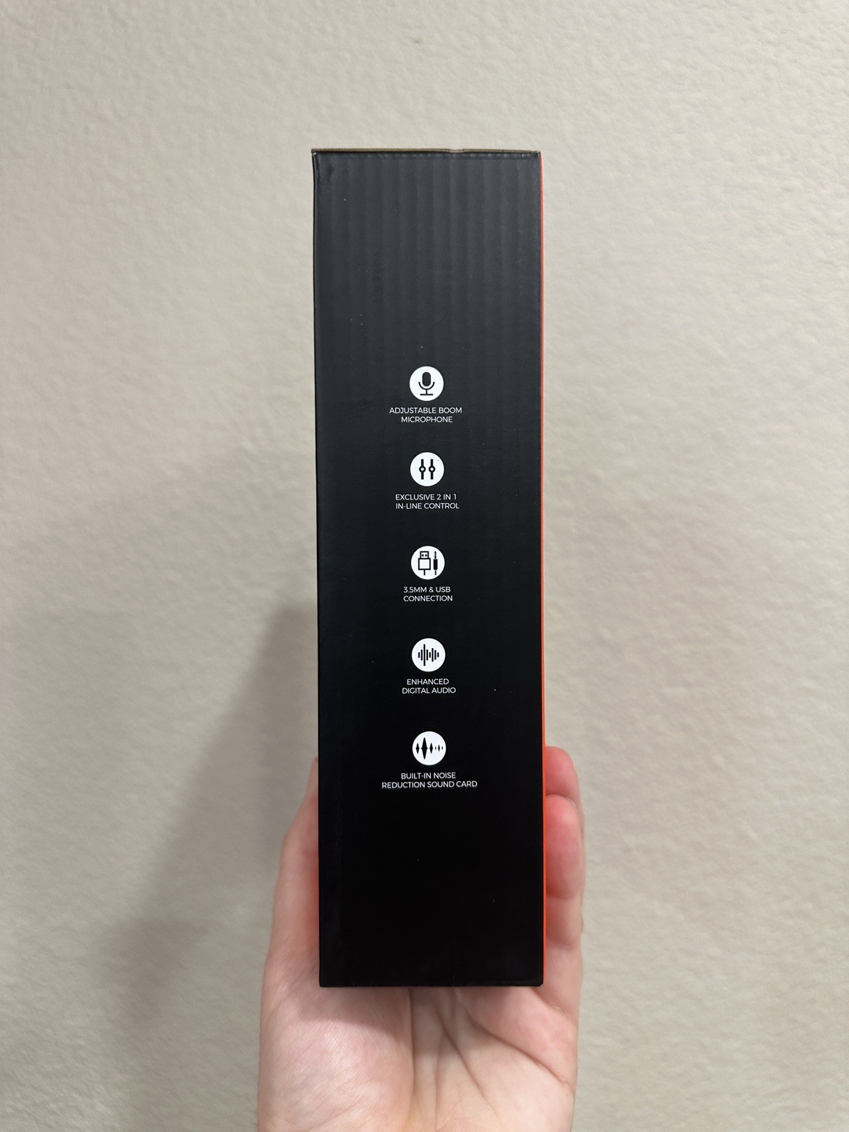 New Computer Headset/Microphone combo with volume and mute controls