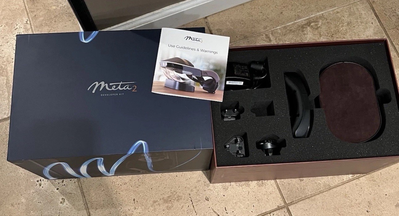 NEW!! Meta 2 Developer Kit VR Black Augmented Reality Headset Complete With Box