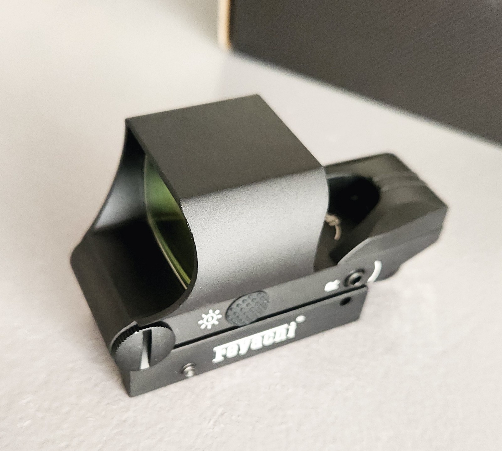 Reflex Holographic Red Dot Sight