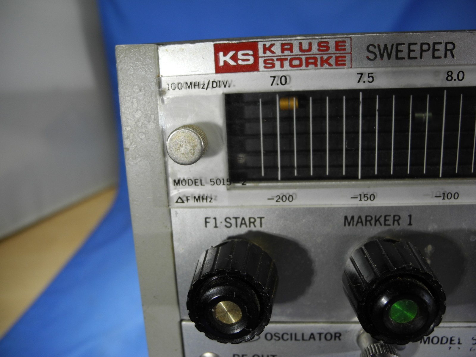 SD Kruse Electronics Sweeper 5000A w/ Oscillator Model 5015-2 7-11 GHz Module