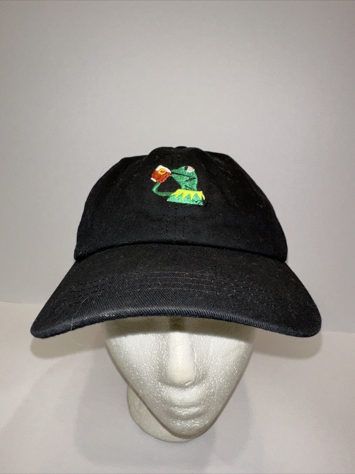 Frog Drinking Beer Mug on Black Hat Cap Strap Buckle Unbranded No Size