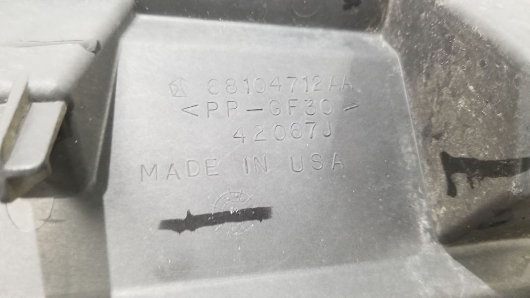 13 DODGE RAM 1500 AIR SHUTTER 3.6L