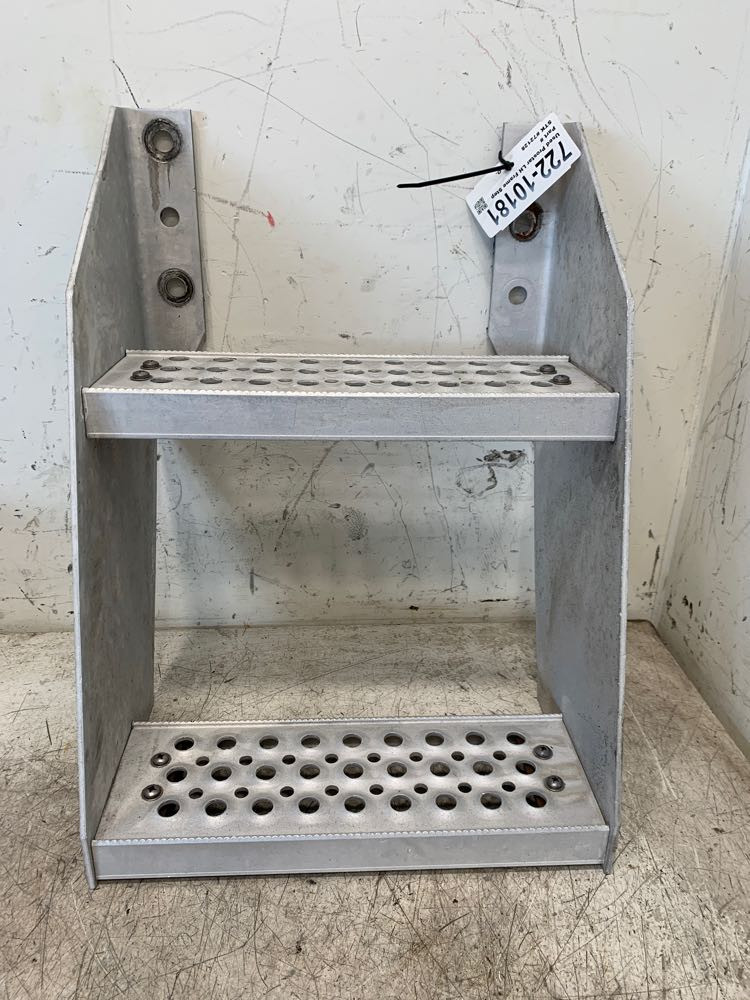 2014 Frame Step for International Prostar (722-10181)
