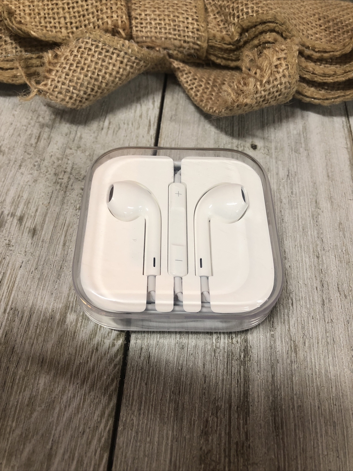 Apple EarPods With Microphone And Remote